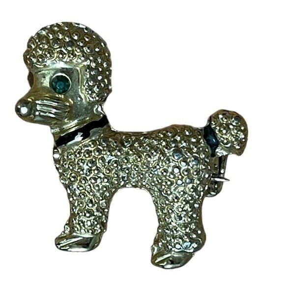 Vintage Poodle Brooch Dog Pin Gold Tone Textured Green Stone Eye Marked CCI - Picture 3 of 3